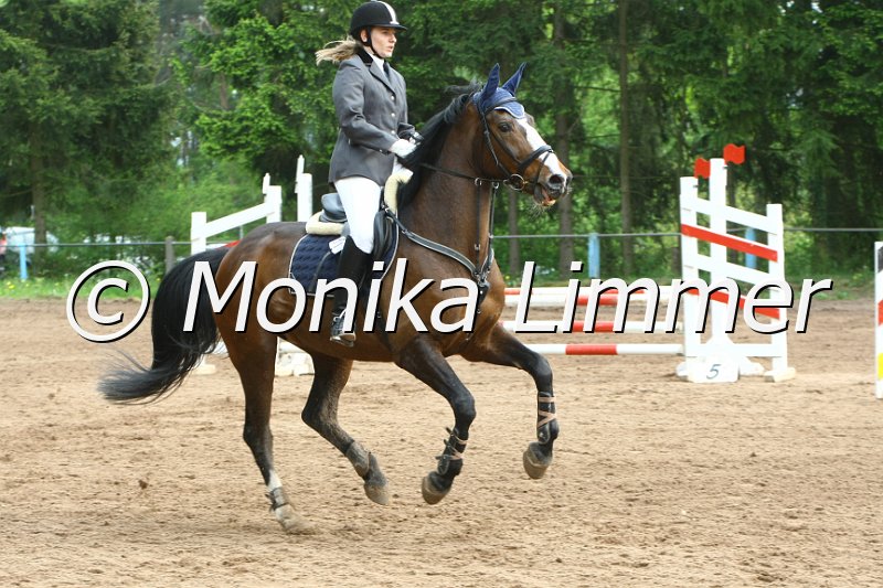 104M3830_Winnifee_StispringWB E.JPG